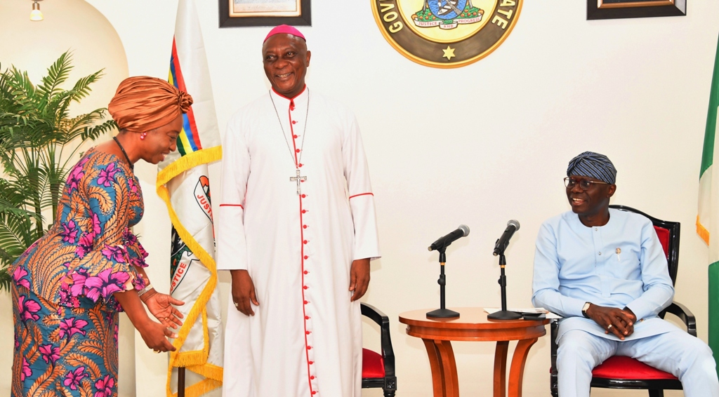 GOV. SANWO-OLU RECEIVES THE ST. JOHN MARY VIANNEY PRIESTS HOME PROJECT TEAM OF THE CATHOLIC ARCHDIOCESE